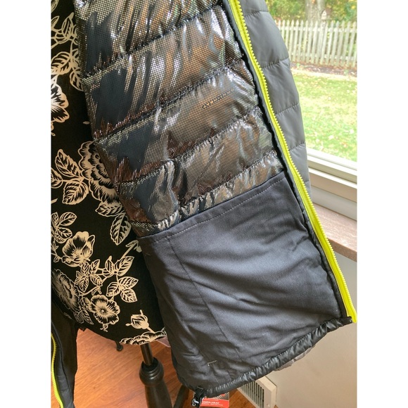 Columbia Men's Powder Lite Jacket - Picture 9 of 12